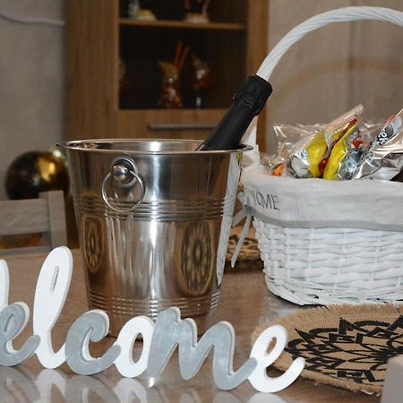 Aitho Apartment 45 Katania Zewnętrze zdjęcie