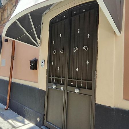 Aitho Apartment 45 Katania Zewnętrze zdjęcie