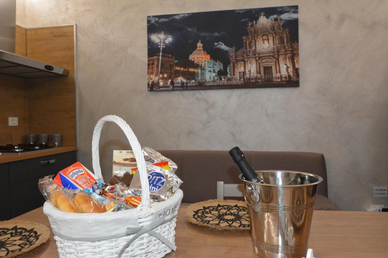 Aitho Apartment 45 Katania Zewnętrze zdjęcie