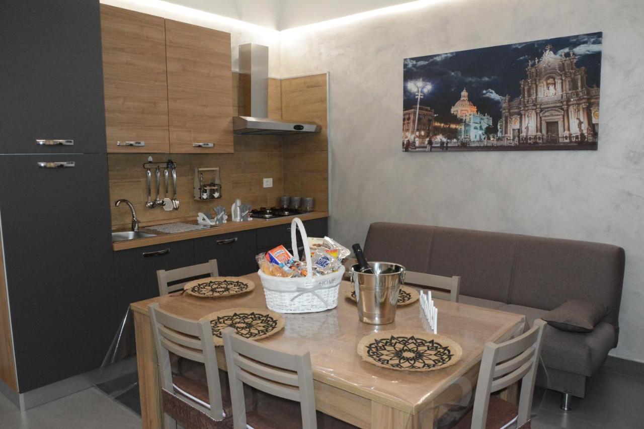 Aitho Apartment 45 Katania Zewnętrze zdjęcie