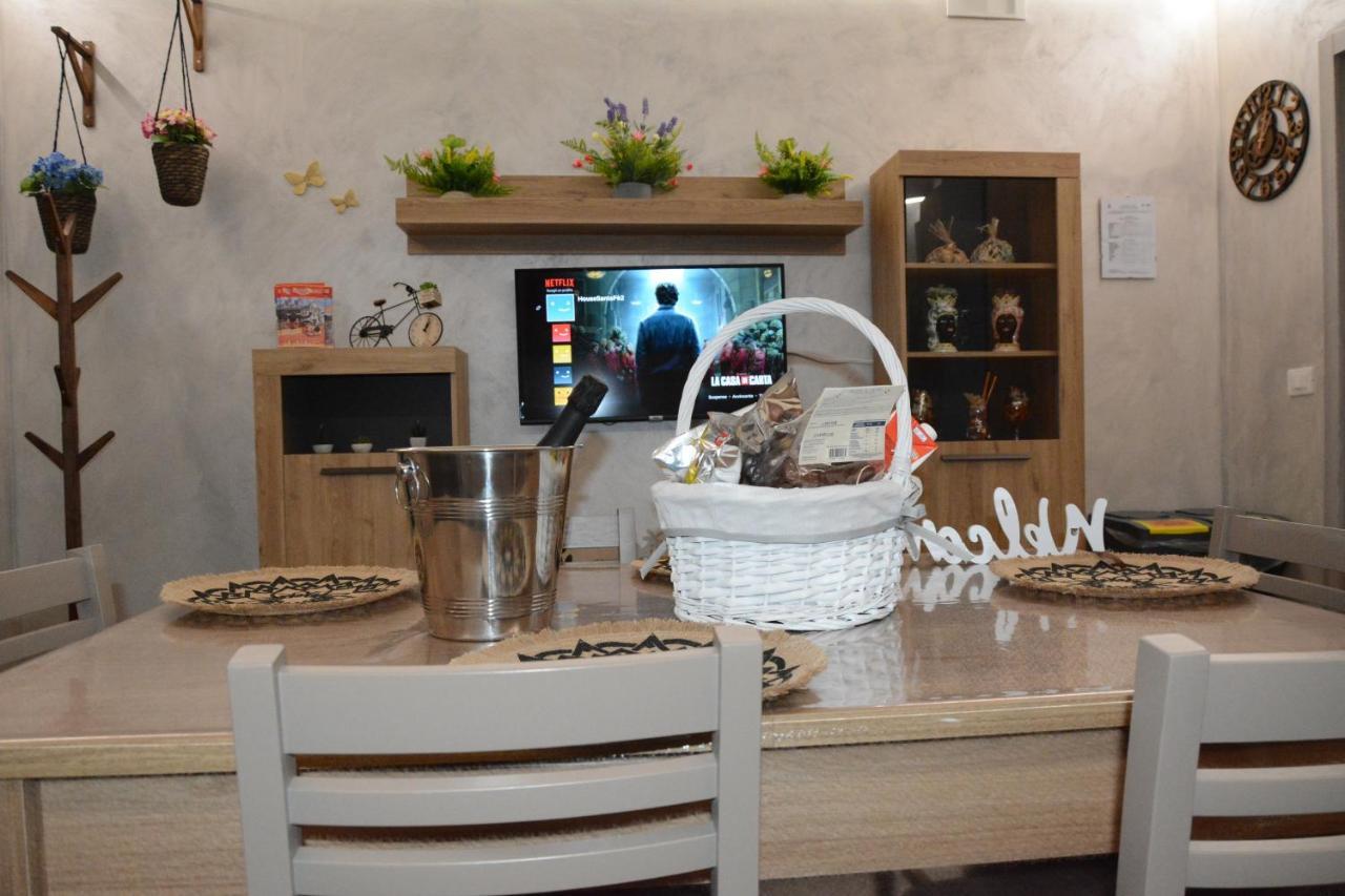 Aitho Apartment 45 Katania Zewnętrze zdjęcie